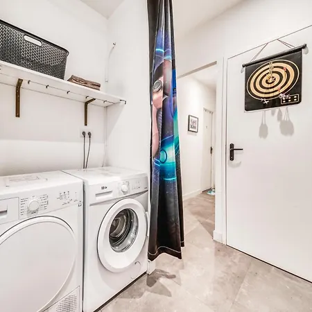 Ideal Pro & Familles, Billard, Borne Arcade, Netflix Et Disney Plus, Jeu Bonus Offert Saint-Etienne  Exterior photo