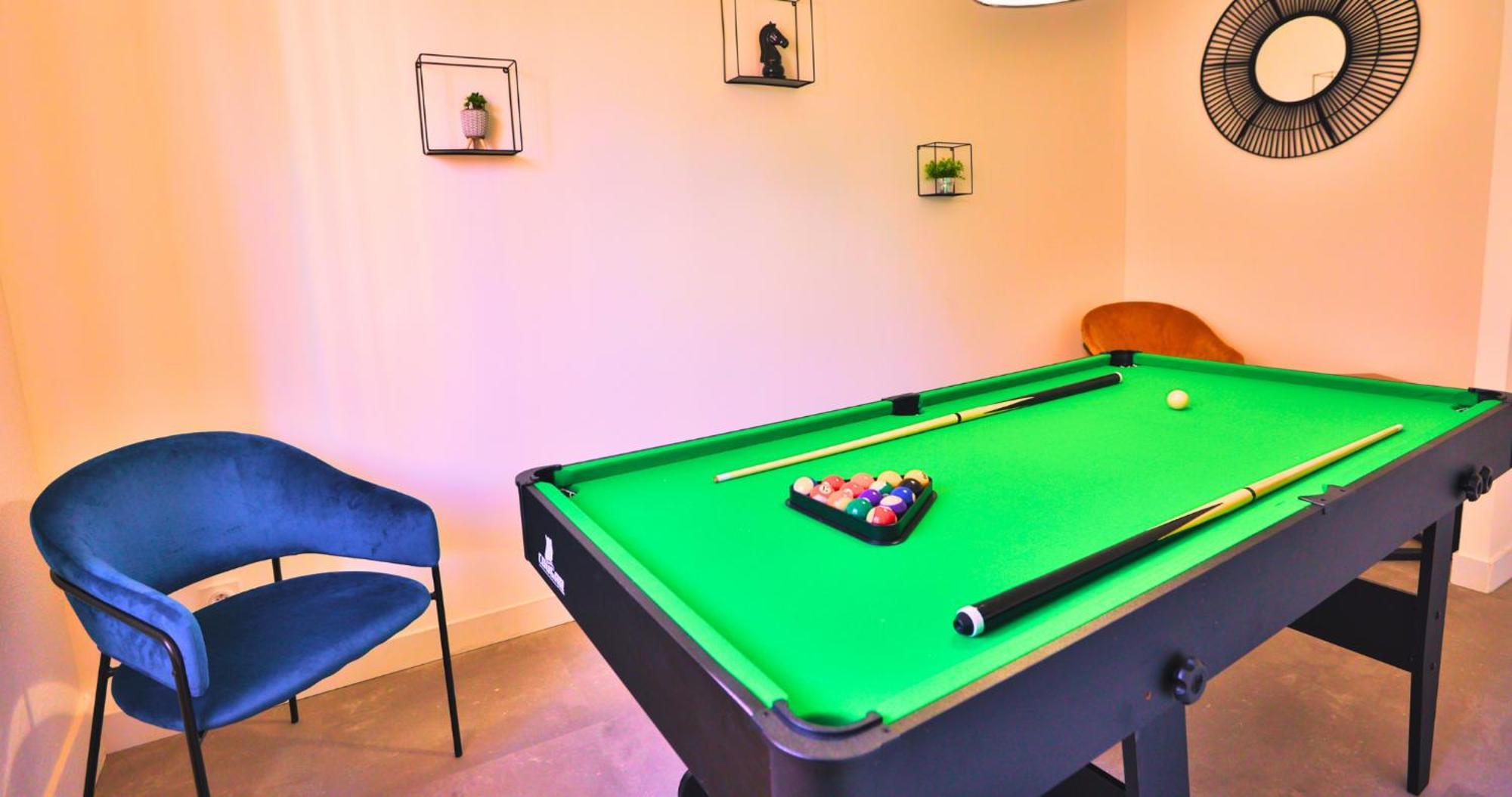 L'aventure: Gaming Haven With Arcade, Billiards & Family-friendly Amenities Apartment Saint-Etienne (Loire)