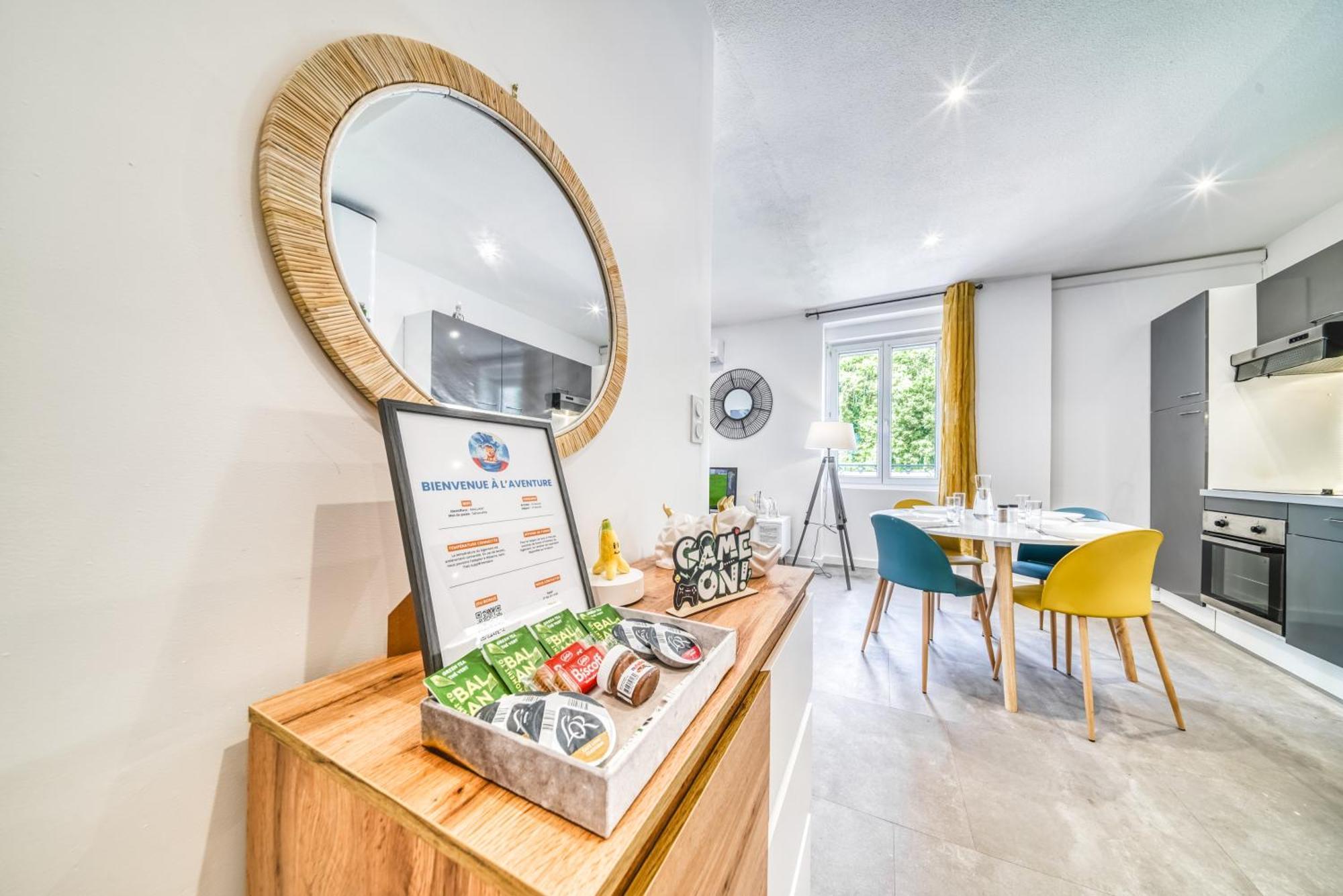 L'aventure: Gaming Haven With Arcade, Billiards & Family-friendly Amenities *